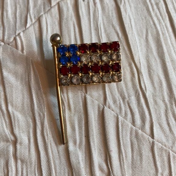 American flag 4th of July red white blue brooch - Picture 1 of 7